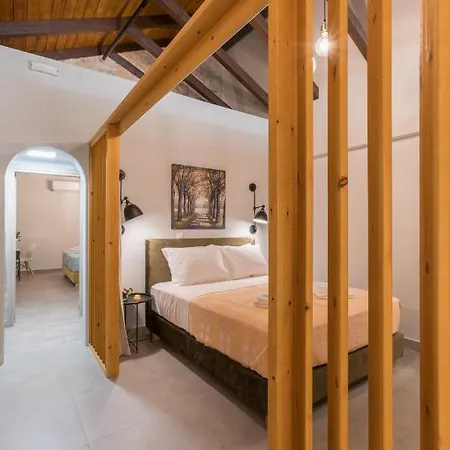 Spílion Casa Leone, Cosy Apartment Overlooking The Square מראה חיצוני תמונה