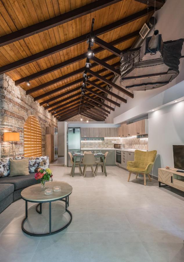 Apartment Casa Leone, Cosy Overlooking The Square